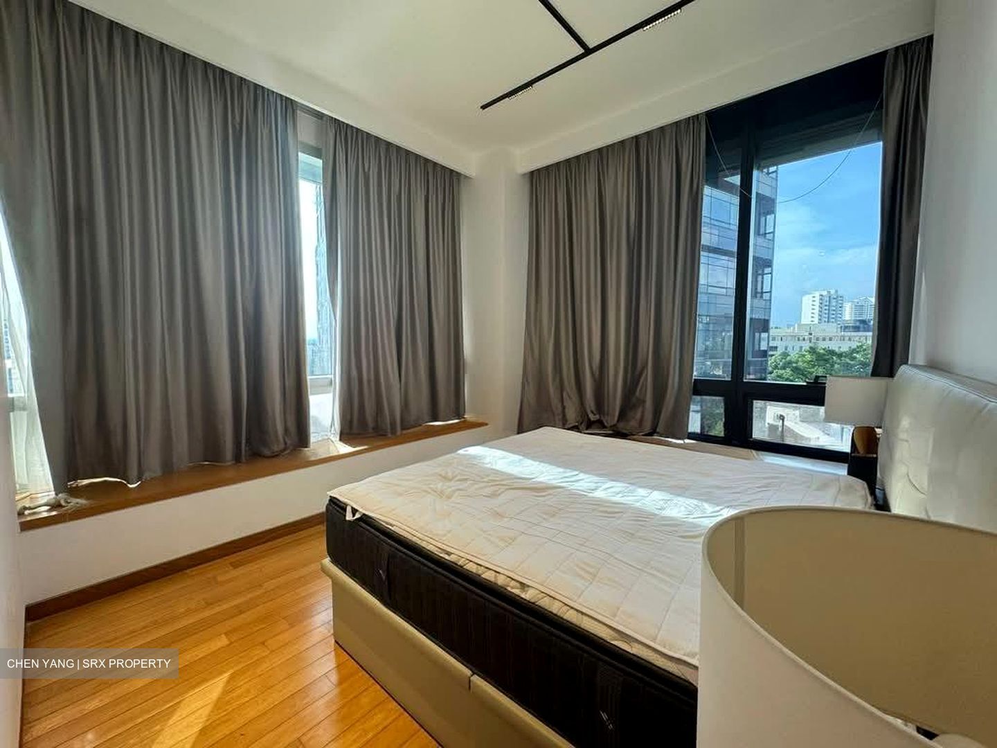 Nouvel 18 (D10), Condominium #559689741